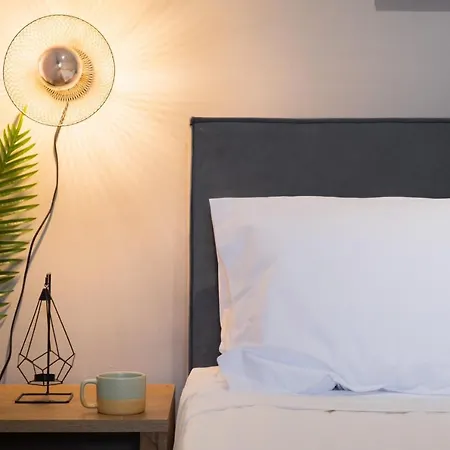 Mella Roa - Teal Nydri (Lefkada)